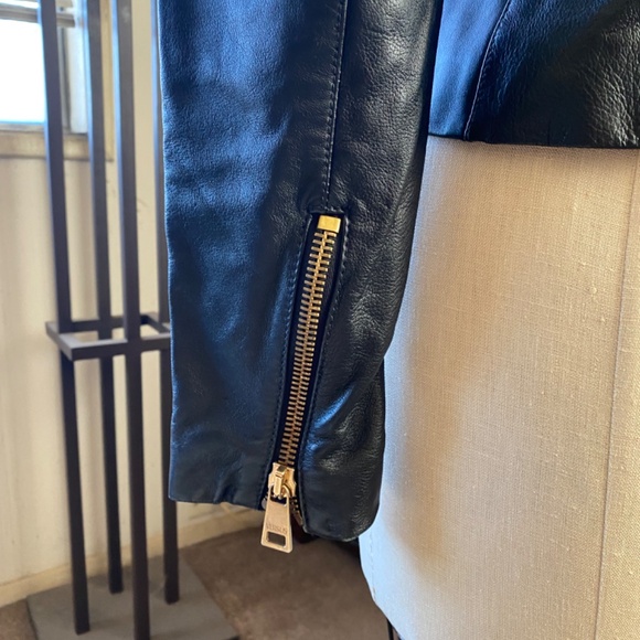 Versace Versus collection gold studded leather jacket size 46 - Picture 8 of 12